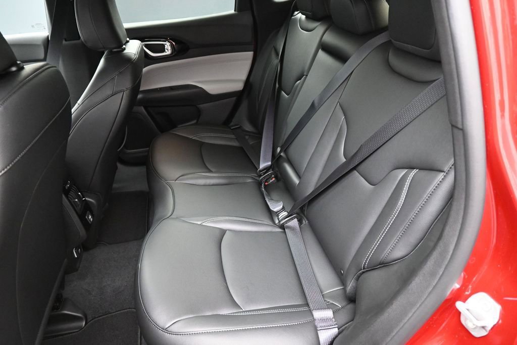 New 2026 Jeep Compass Limited AWD/4WD image 16
