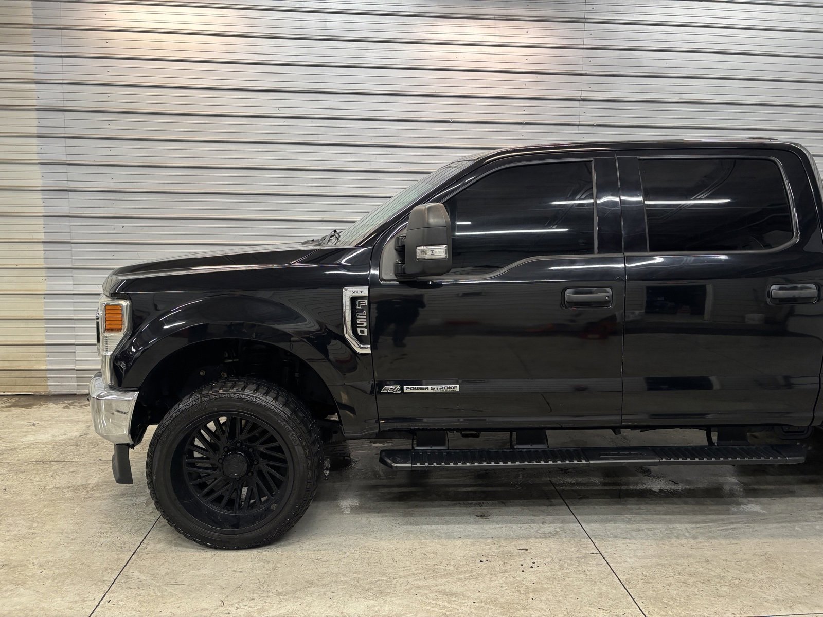 Used 2021 Ford F250 XLT image 3