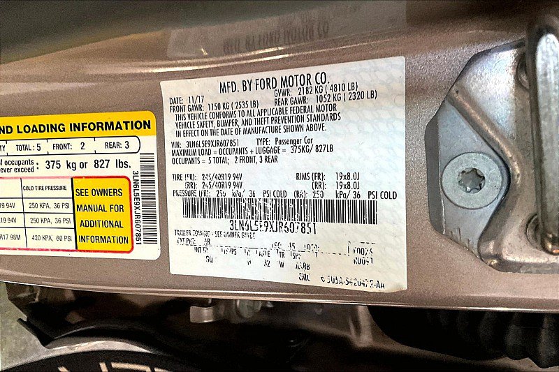 Used 2018 Lincoln MKZ Reserve w/ Climate Package FWD image 25