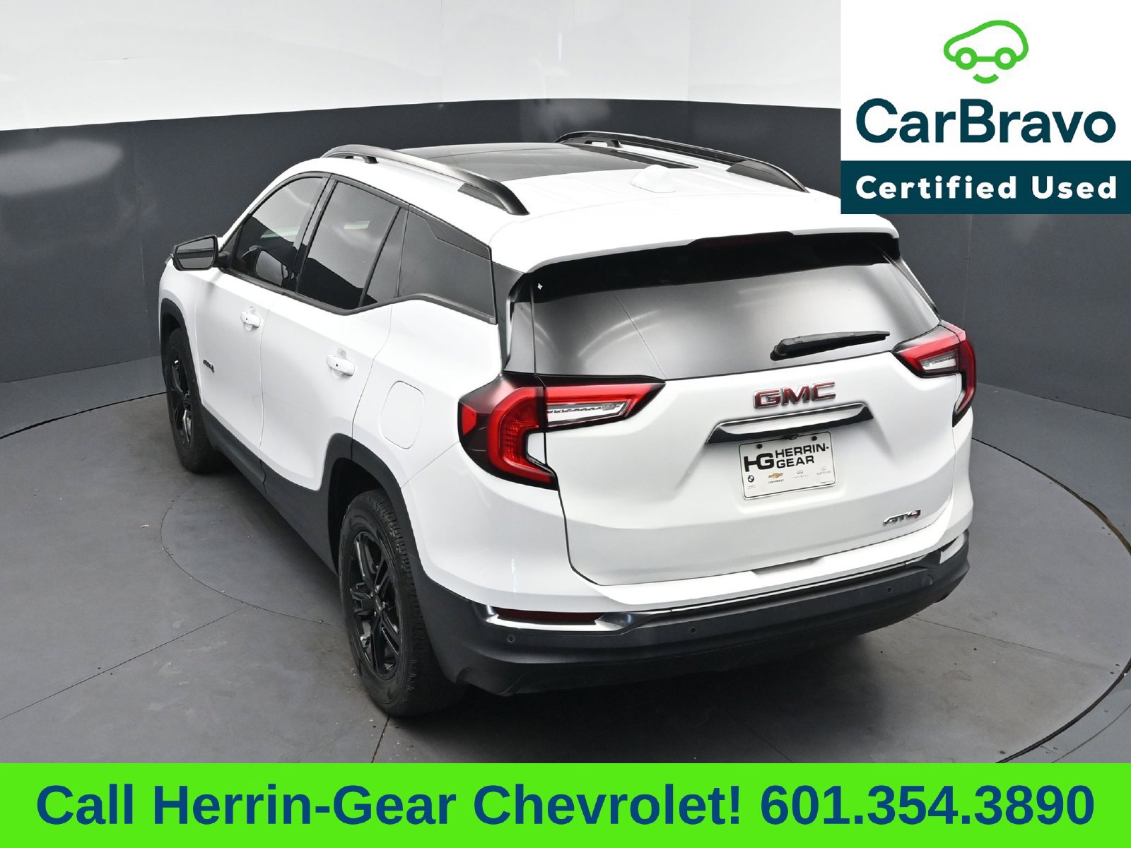 Used 2022 GMC Terrain AT4 w/ Infotainment Package II AWD/4WD image 33