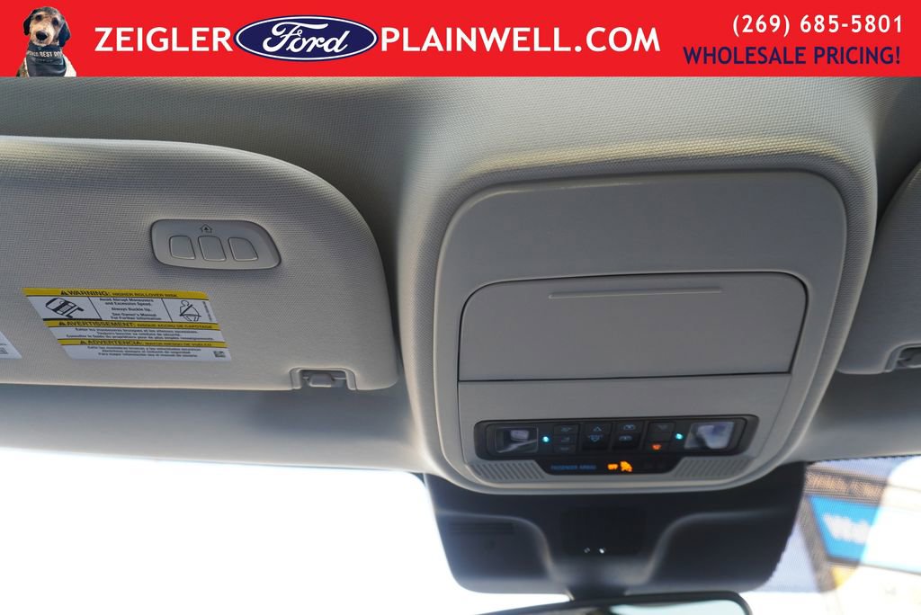 Used 2025 Ford Expedition Max Platinum image 37