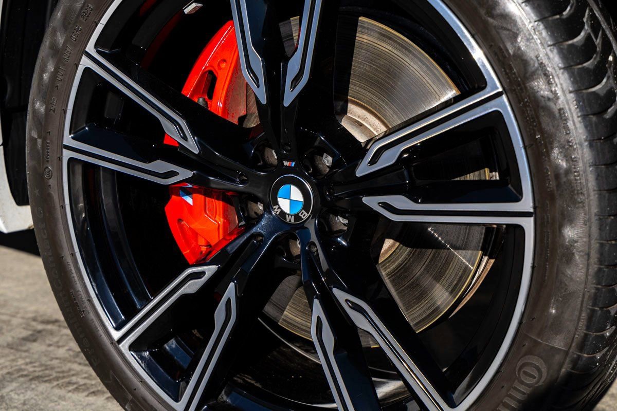 Used 2024 BMW X5 M60i image 12