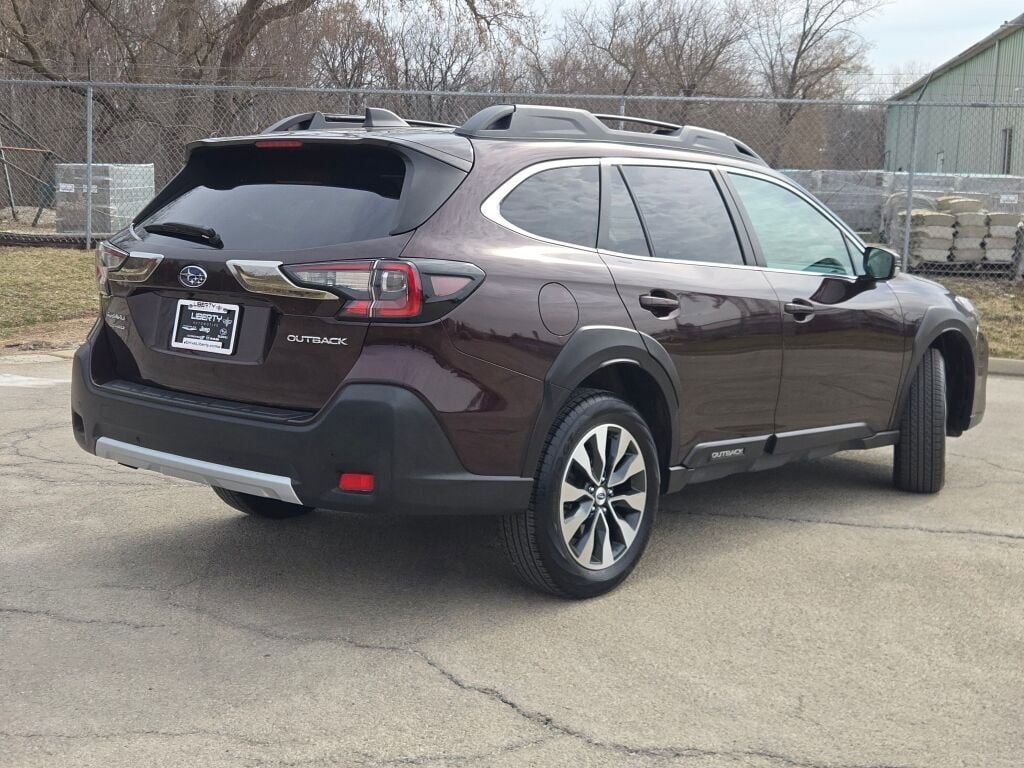 Certified 2023 Subaru Outback Limited image 10