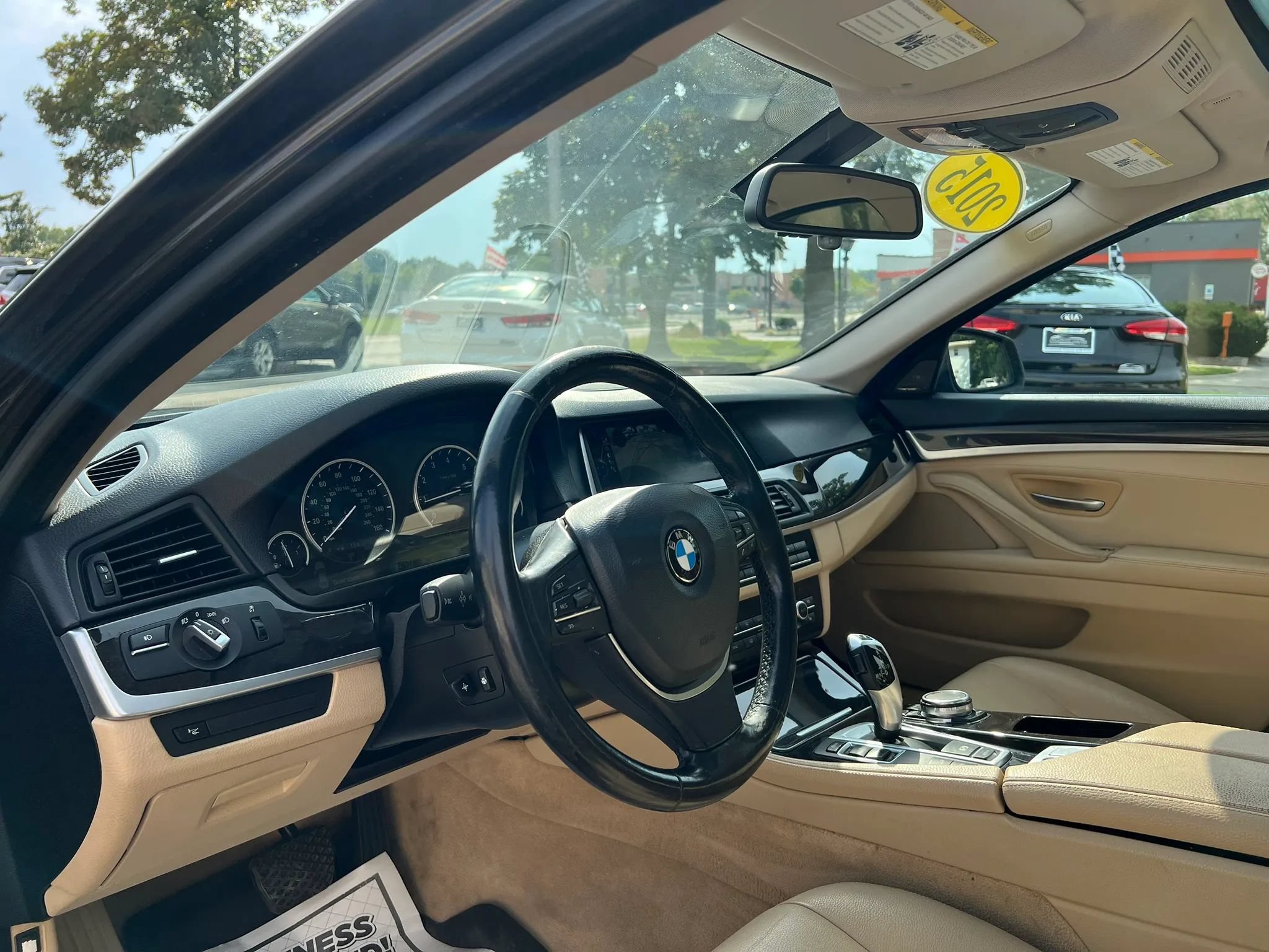Used 2015 BMW 528i xDrive Sedan AWD/4WD image 10