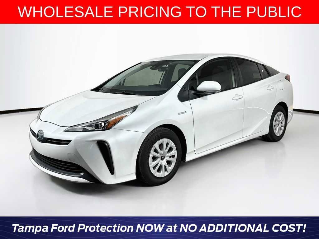Used 2021 Toyota Prius L Eco