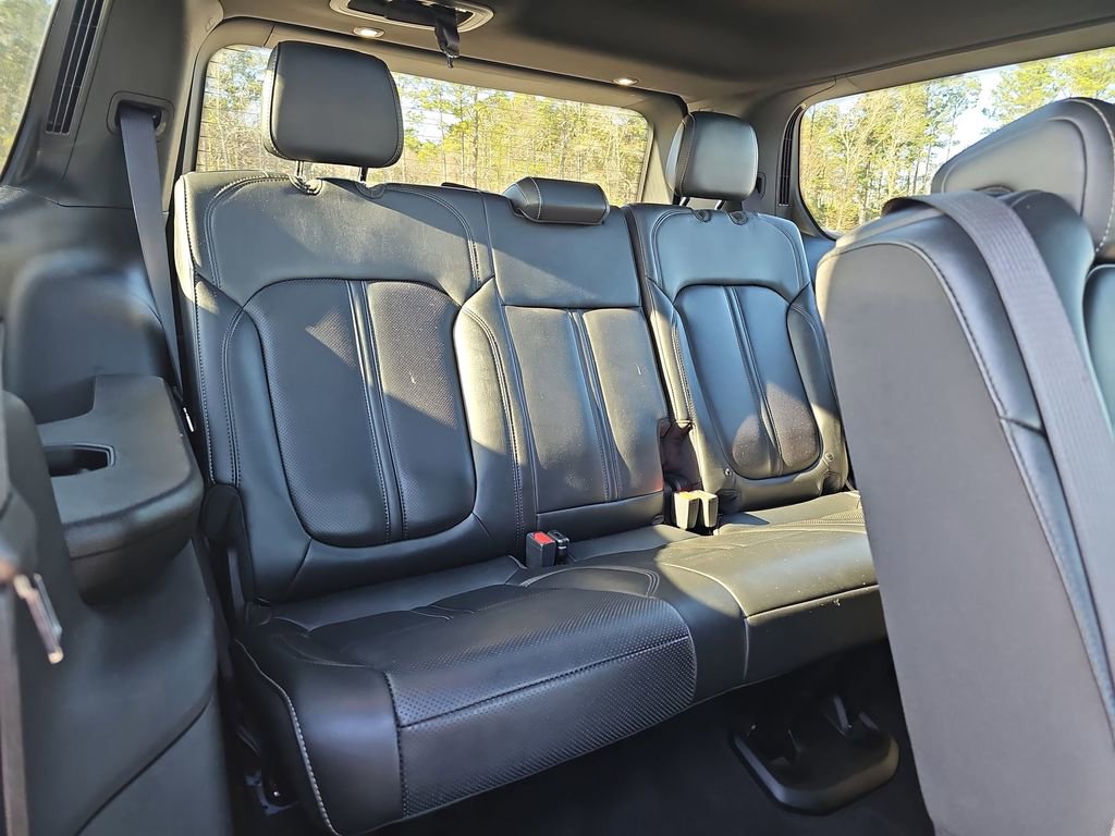 Used 2022 Jeep Wagoneer Series II w/ Premium Group I image 15