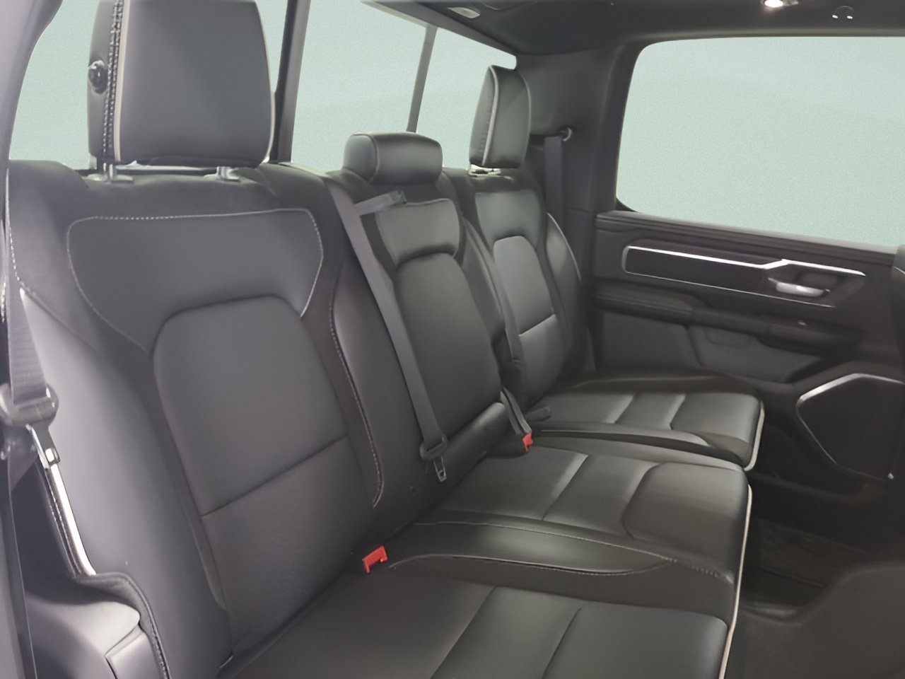 Used 2026 RAM 1500 Laramie w/ Night Edition AWD/4WD image 17