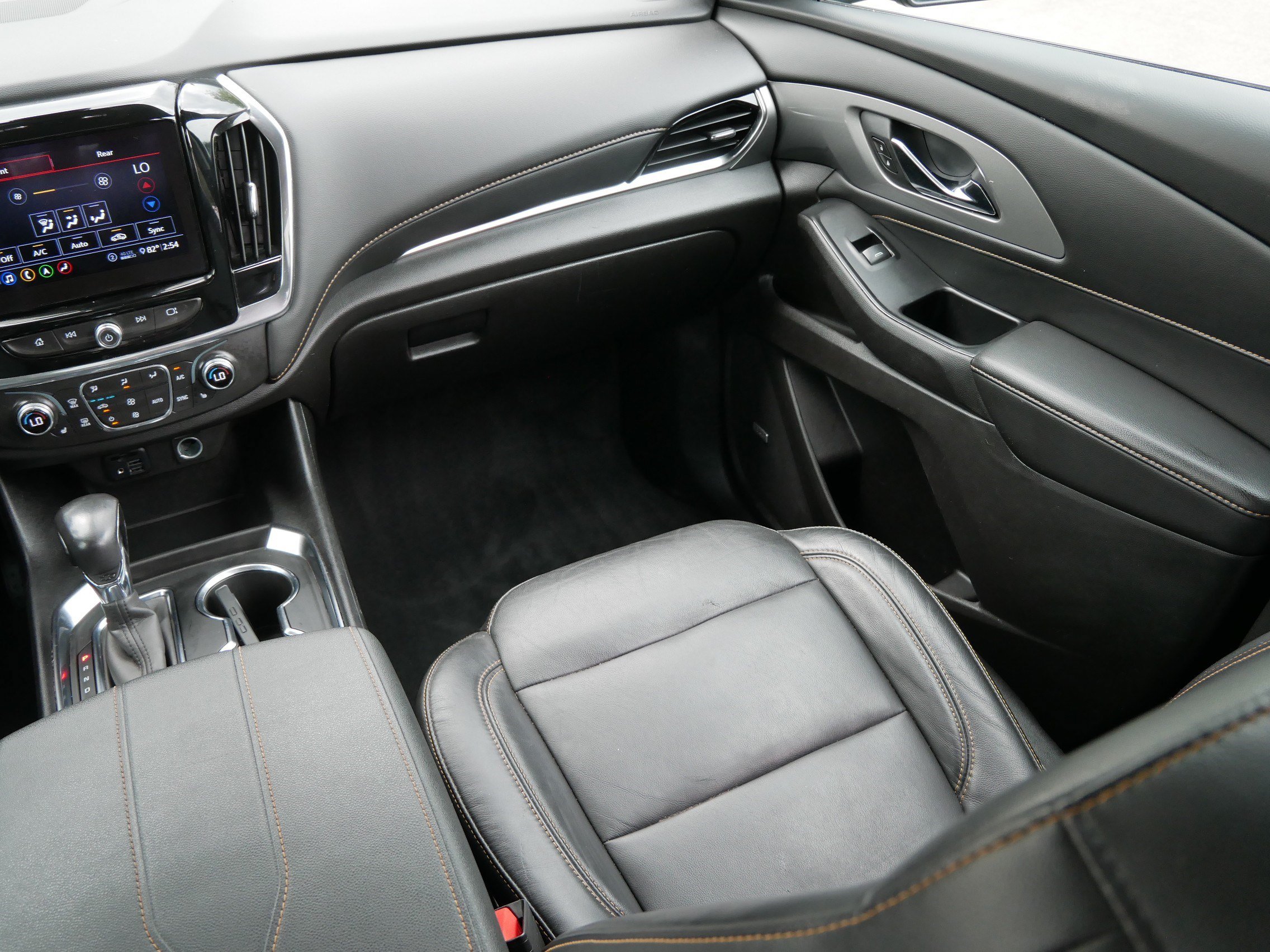 Used 2021 Chevrolet Traverse RS AWD/4WD image 11