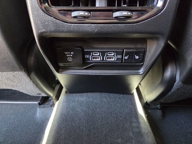 Used 2023 Jeep Grand Cherokee Limited w/ Black Appearance Package image 17