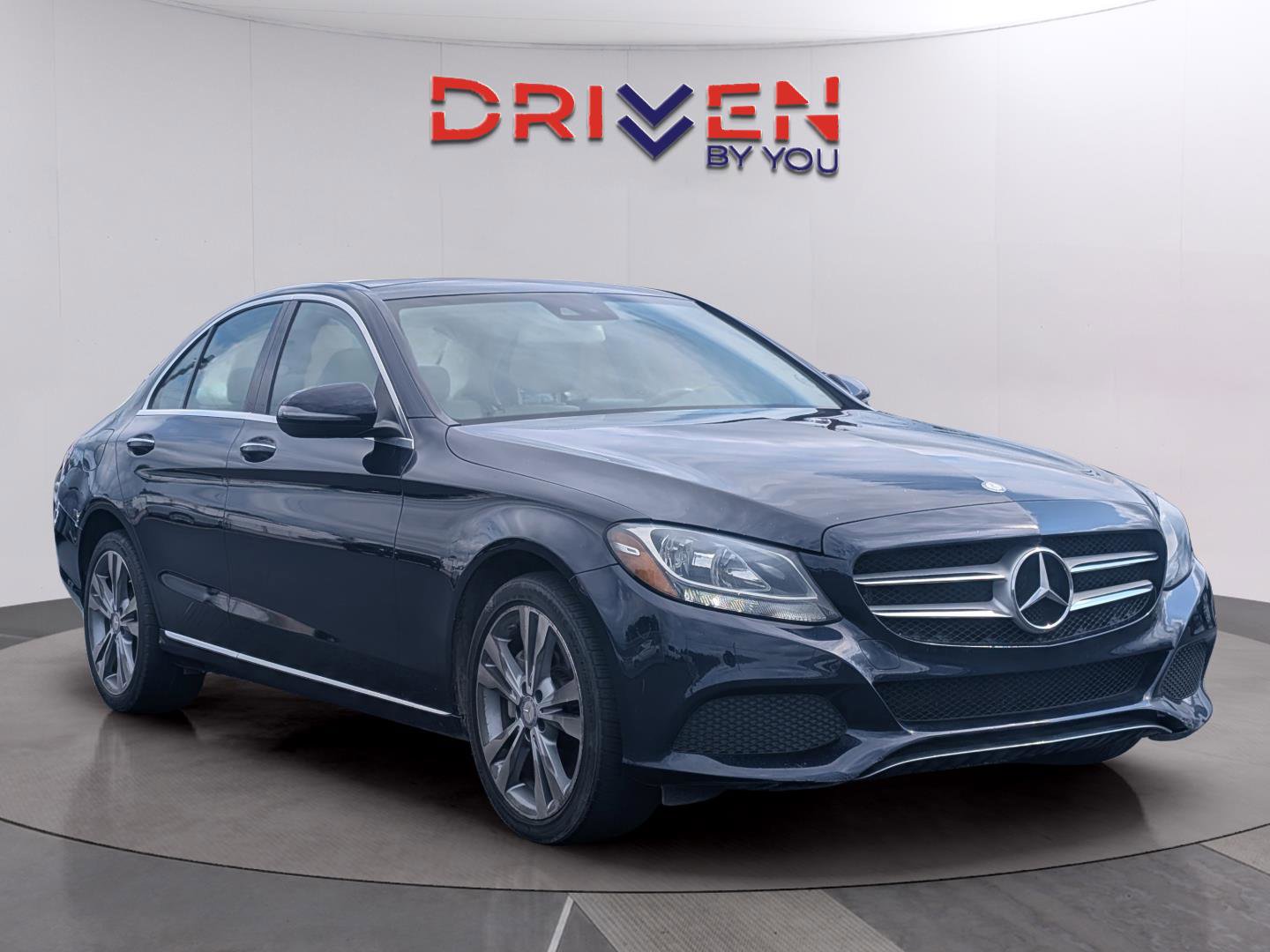 Used 2017 Mercedes-Benz C 300 4MATIC Sedan image 7