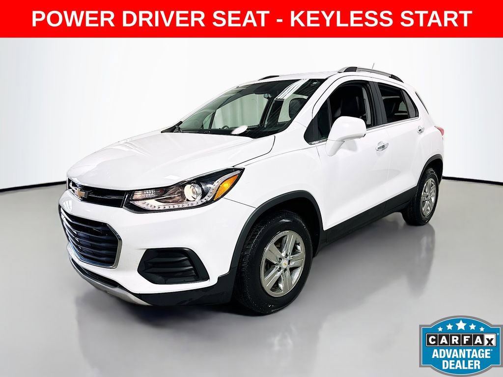 Used 2018 Chevrolet Trax LT w/ LT Convenience Package image 2