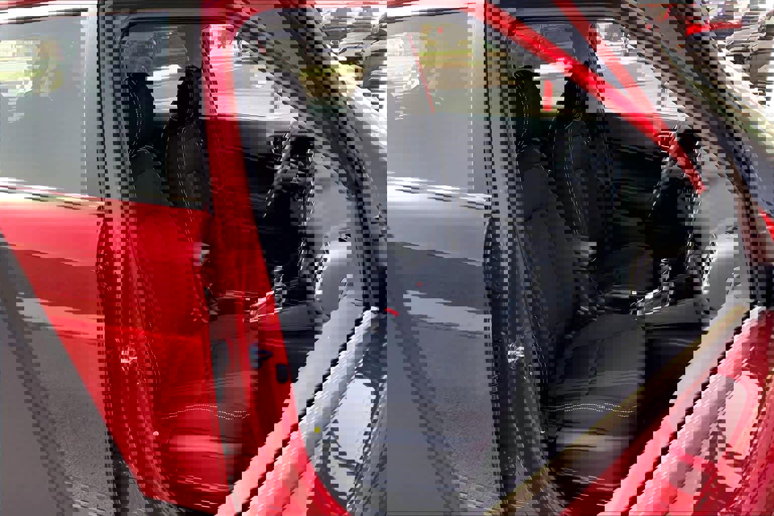 Used 2025 Hyundai Venue SEL image 9