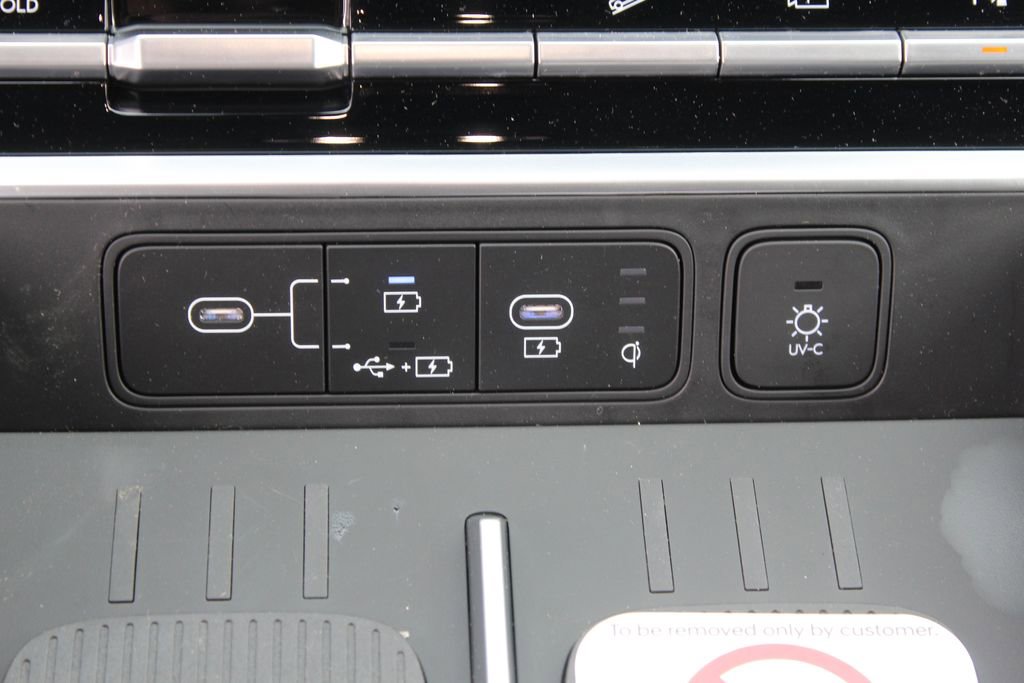 New 2025 Hyundai Santa Fe Limited image 24