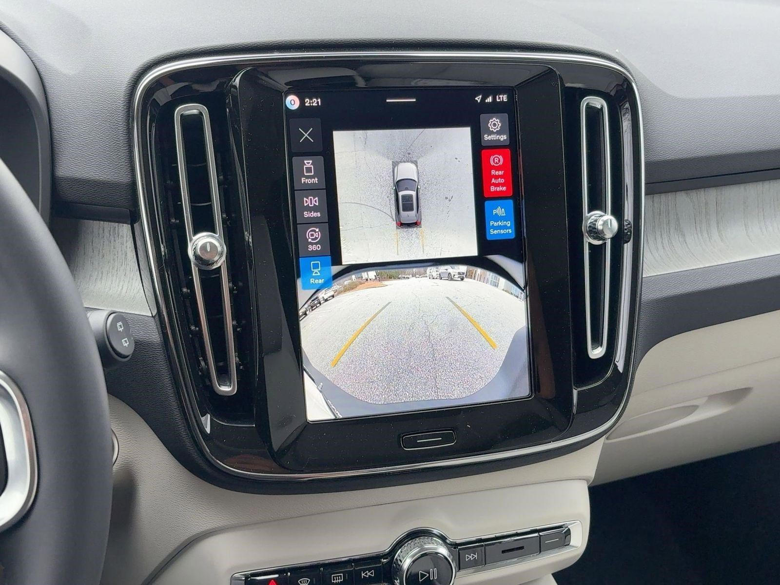 New 2026 Volvo XC40 B5 Ultra w/ Protection Package image 29