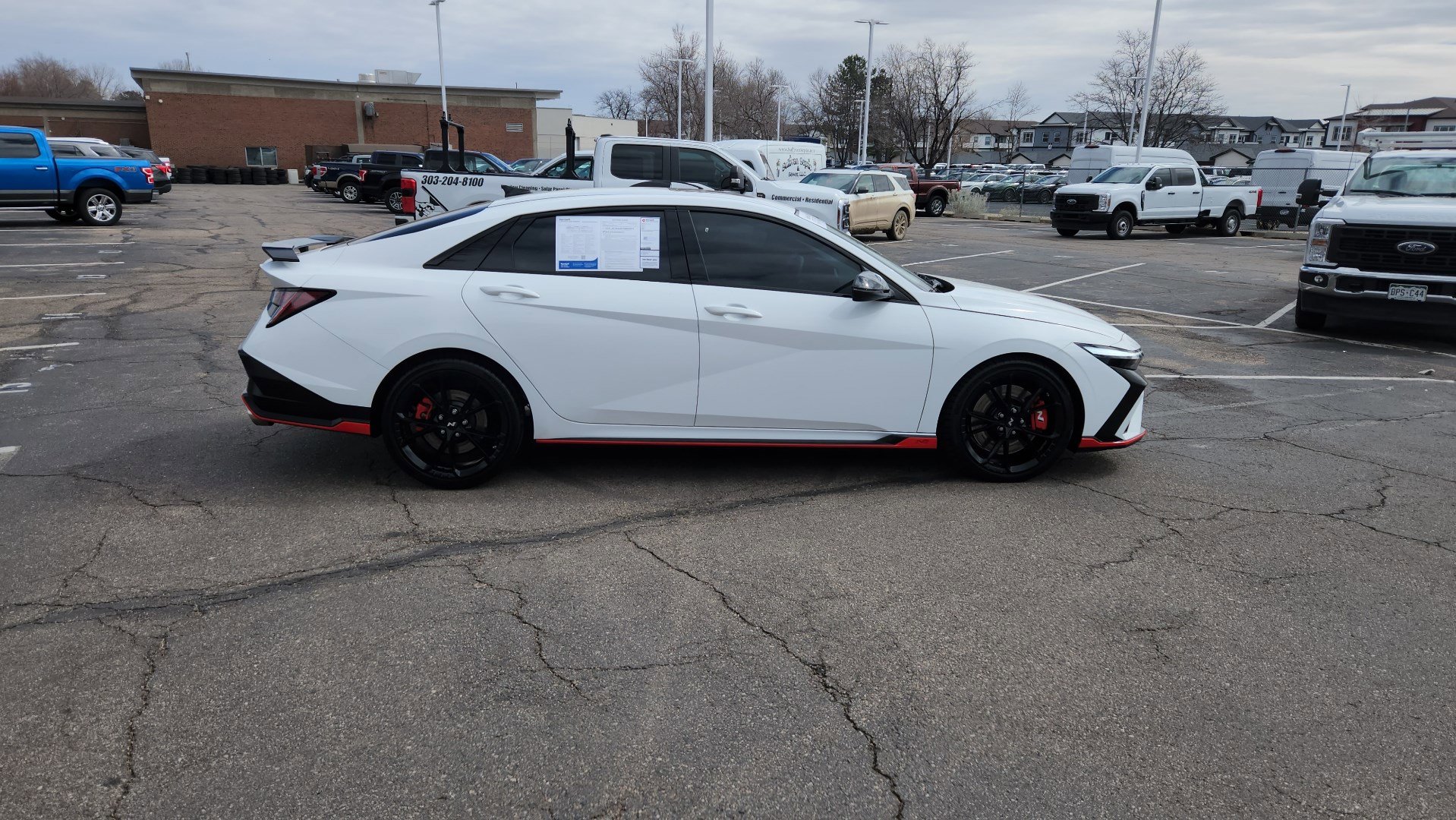 Used 2025 Hyundai Elantra N Base image 16