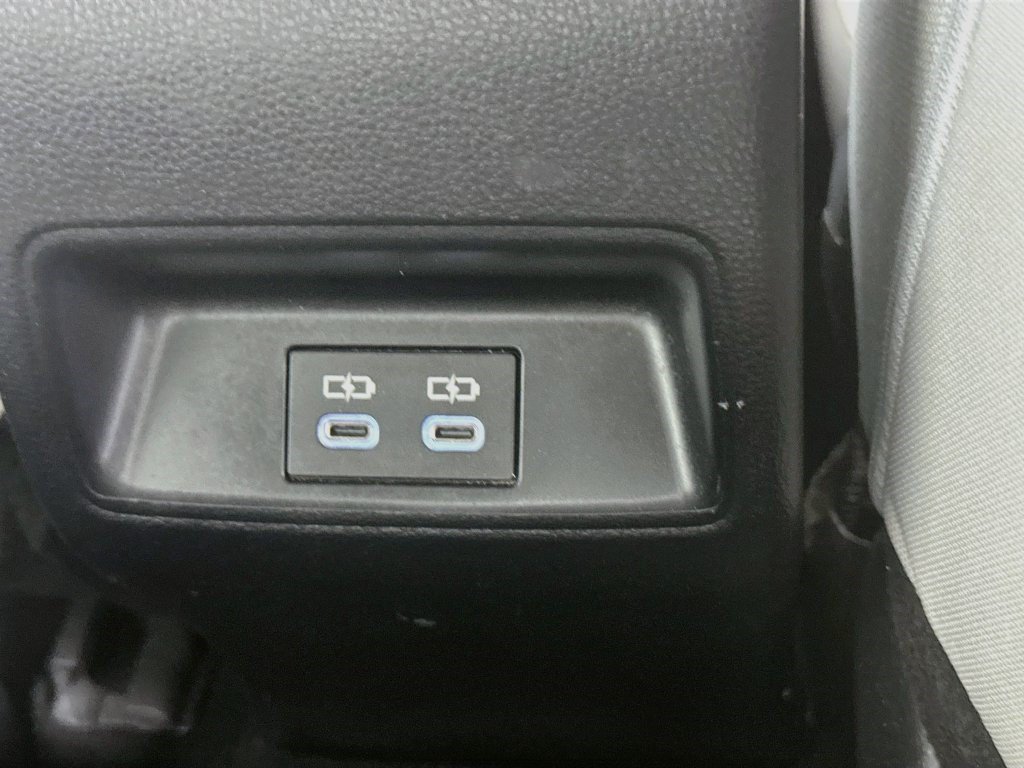 Used 2024 Toyota Corolla LE FWD image 39