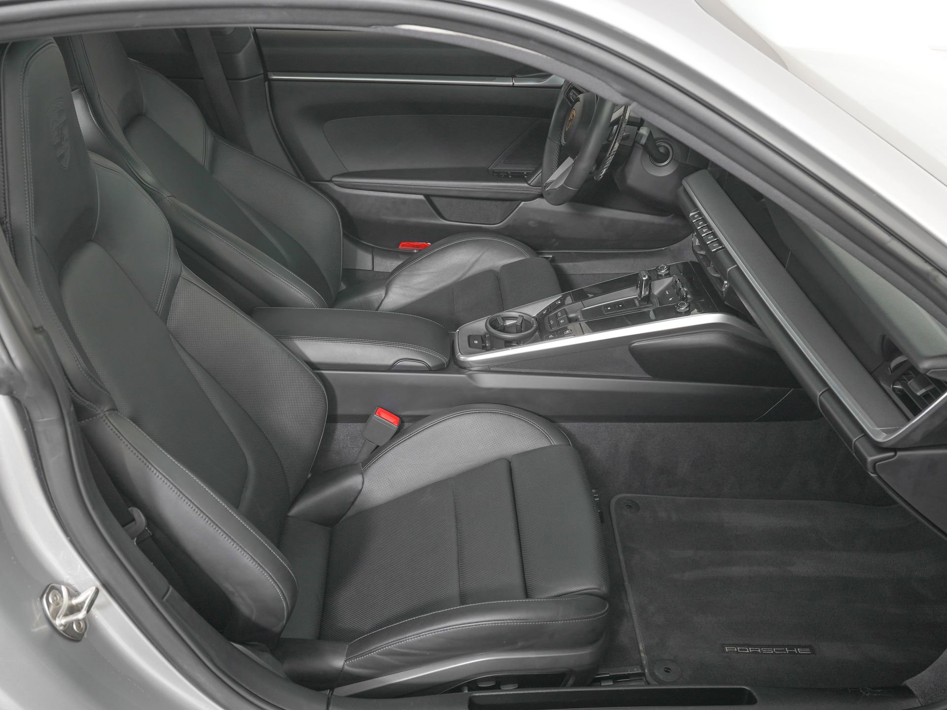 Used 2020 Porsche 911 Carrera S RWD image 9