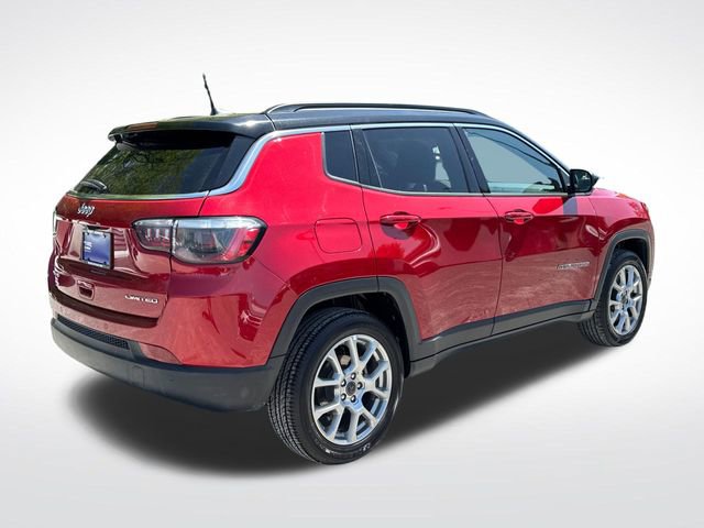 Used 2025 Jeep Compass Limited image 6