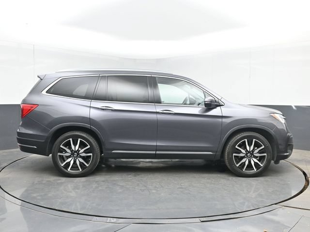 Used 2019 Honda Pilot Touring image 11