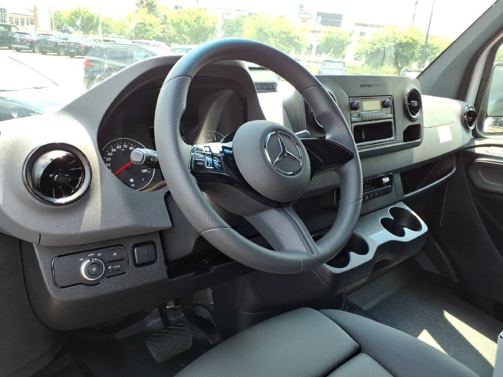 New 2026 Mercedes-Benz Sprinter 2500 image 16
