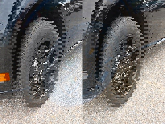 New 2025 Ford Maverick Lobo image 18