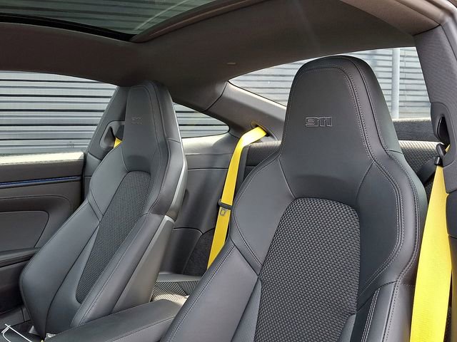 Certified 2024 Porsche 911 Carrera T RWD image 5