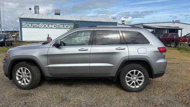 Used 2021 Jeep Grand Cherokee Laredo X AWD/4WD image 2