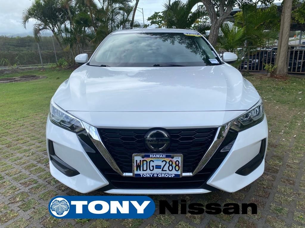 Used 2020 Nissan Sentra SV image 2