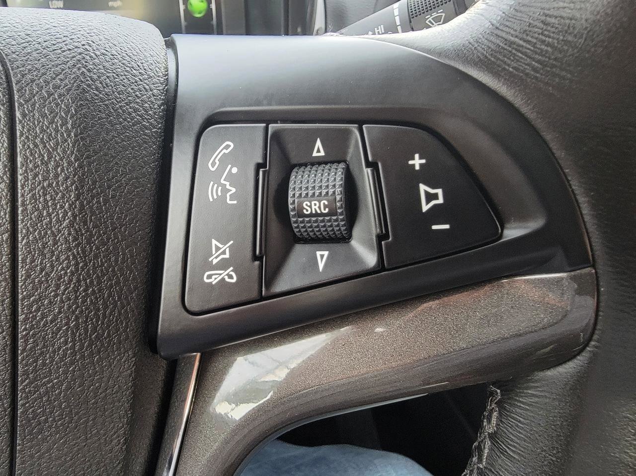 Used 2015 Chevrolet Volt Premium w/ Premium Trim Package image 32