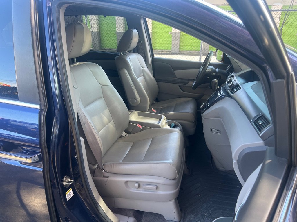 Used 2014 Honda Odyssey EX-L image 32