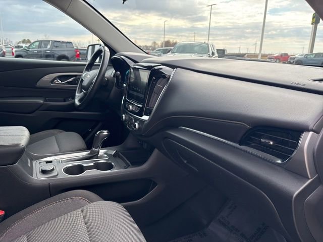 Used 2018 Chevrolet Traverse LT image 24
