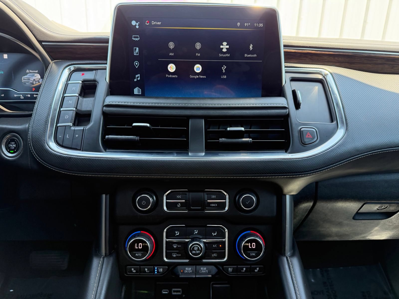 Used 2022 Chevrolet Tahoe Premier w/ Texas Edition RWD image 15
