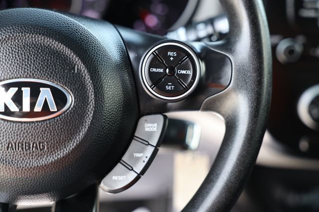 Used 2018 Kia Soul image 17