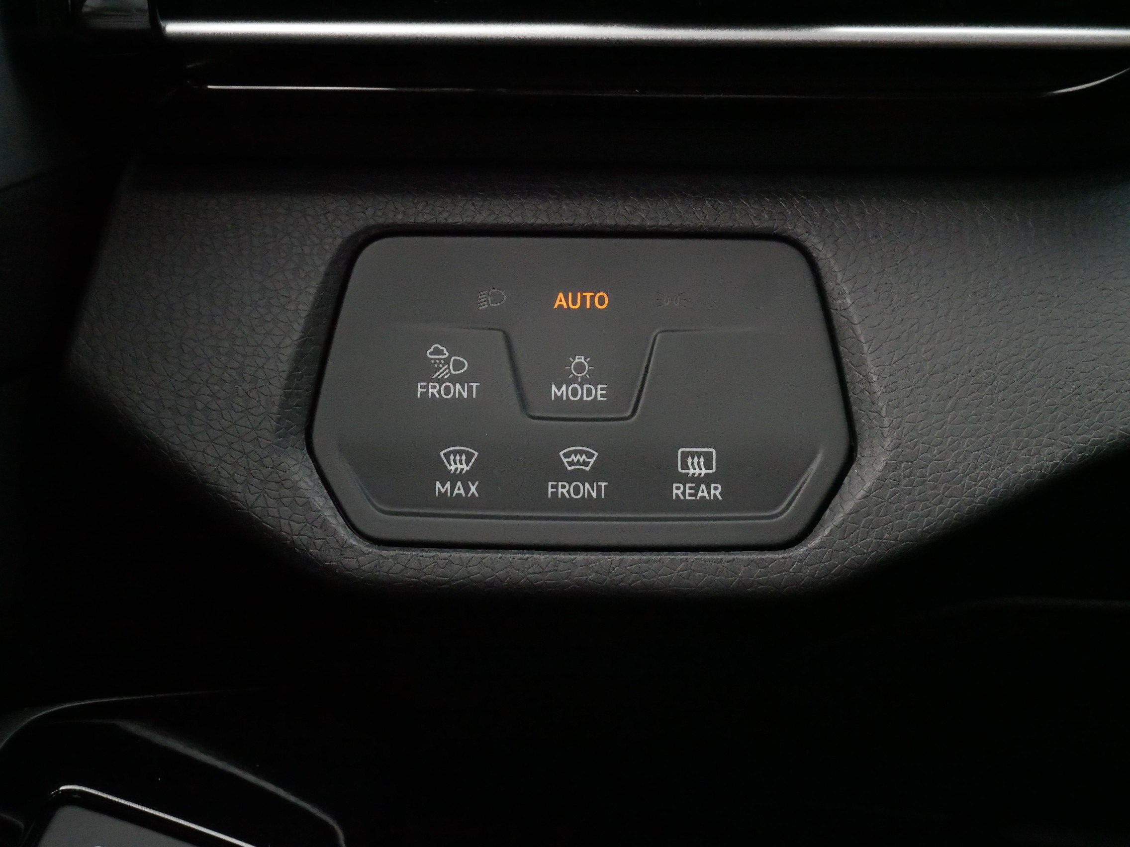 Certified 2023 Volkswagen ID.4 Pro S AWD/4WD image 27