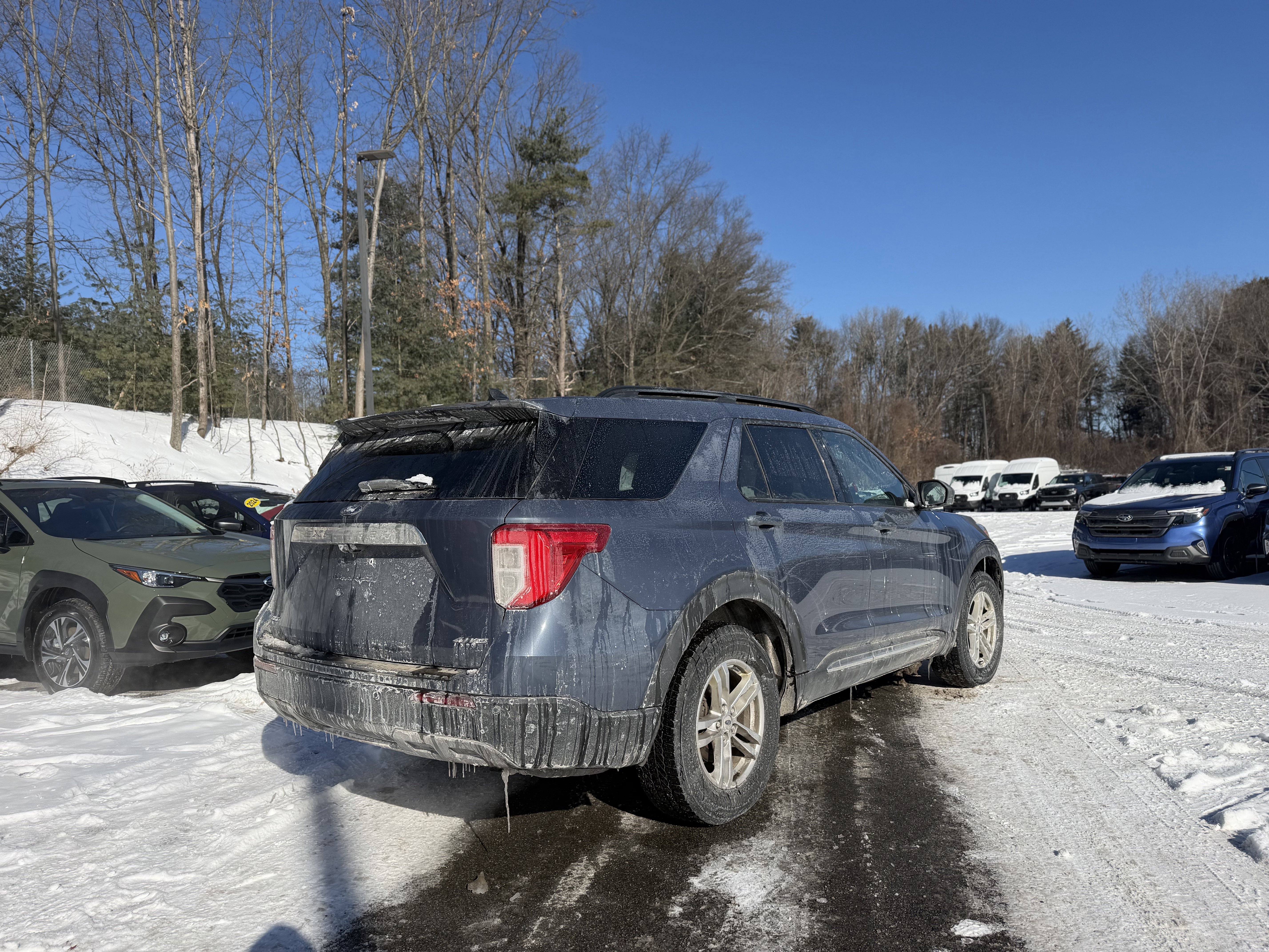 Used 2021 Ford Explorer XLT w/ Equipment Group 202A image 10