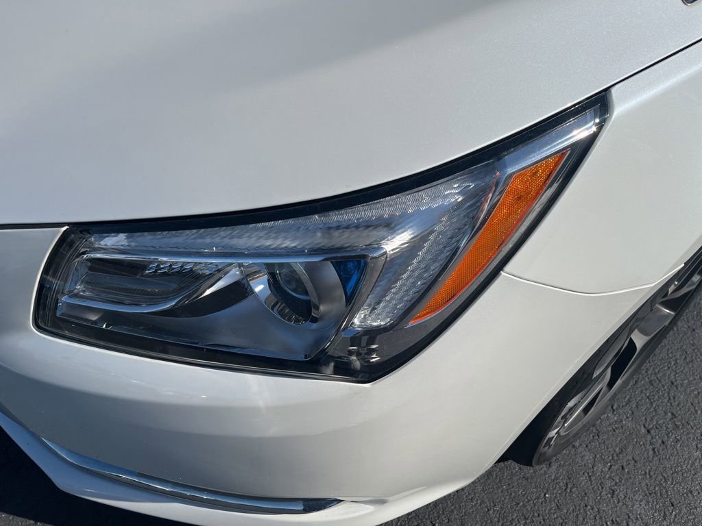Used 2016 Buick LaCrosse Sport Touring FWD image 13