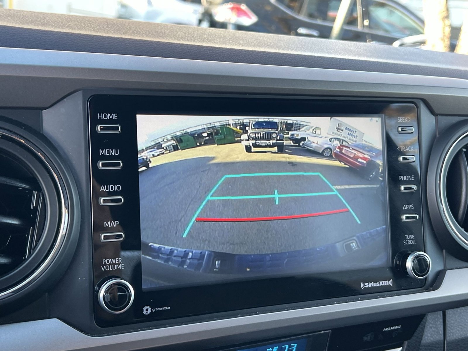 Used 2022 Toyota Tacoma SR5 image 18