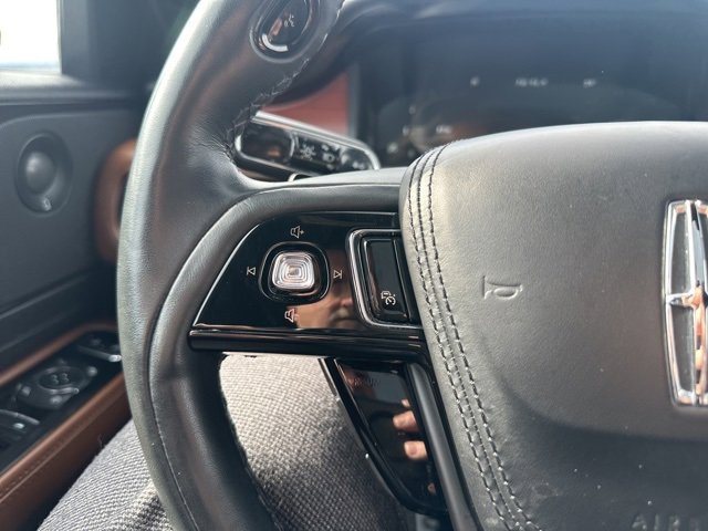 Used 2023 Lincoln Aviator Reserve w/ Equipment Group 201A image 38