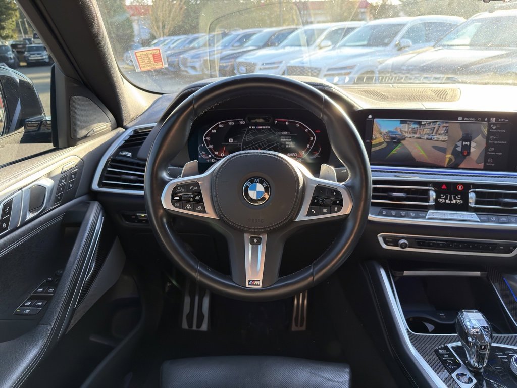Used 2022 BMW X6 M50i w/ Executive Package image 11