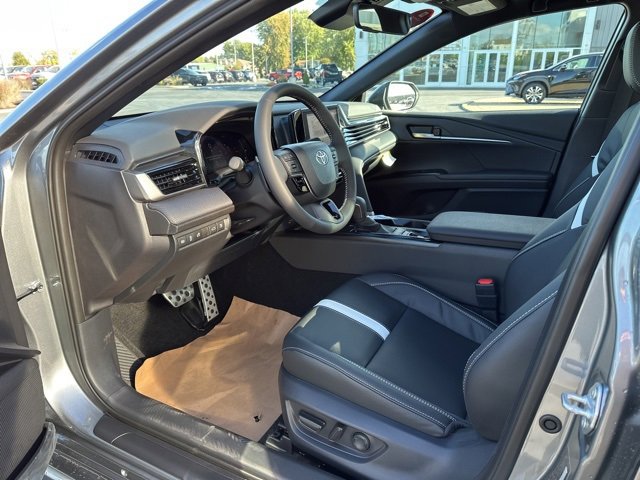 New 2026 Toyota Camry SE image 21