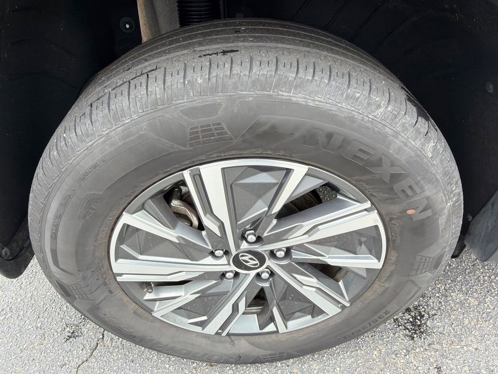 Used 2022 Hyundai Tucson Blue AWD/4WD image 17
