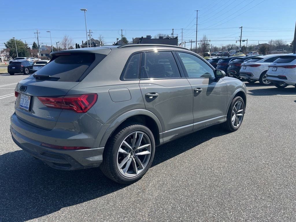 Used 2025 Audi Q3 2.0T Premium w/ Convenience Package image 4