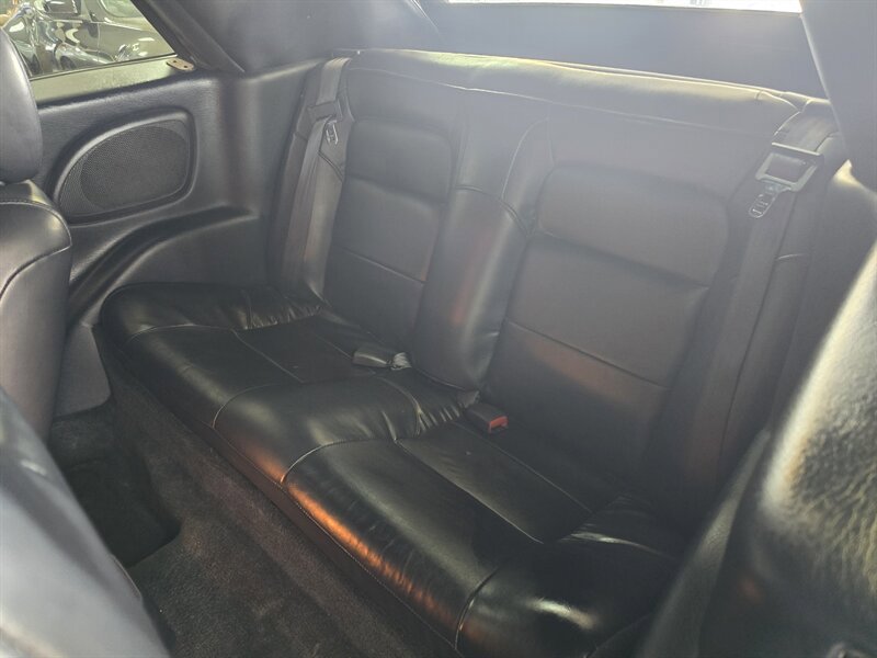 Used 2003 Chrysler Sebring Limited image 10