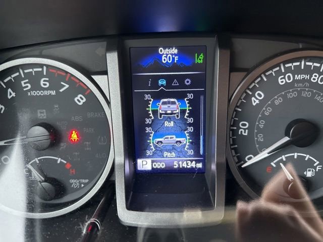 Used 2022 Toyota Tacoma TRD Off-Road w/ Technology Package image 29