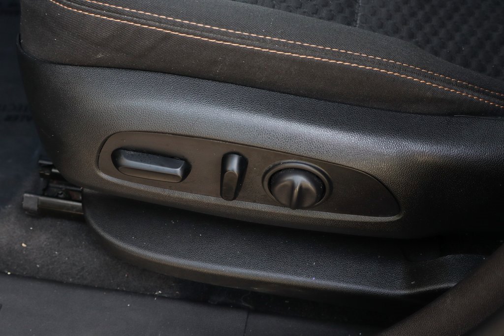 Used 2020 GMC Terrain SLE w/ Driver Convenience Package image 19