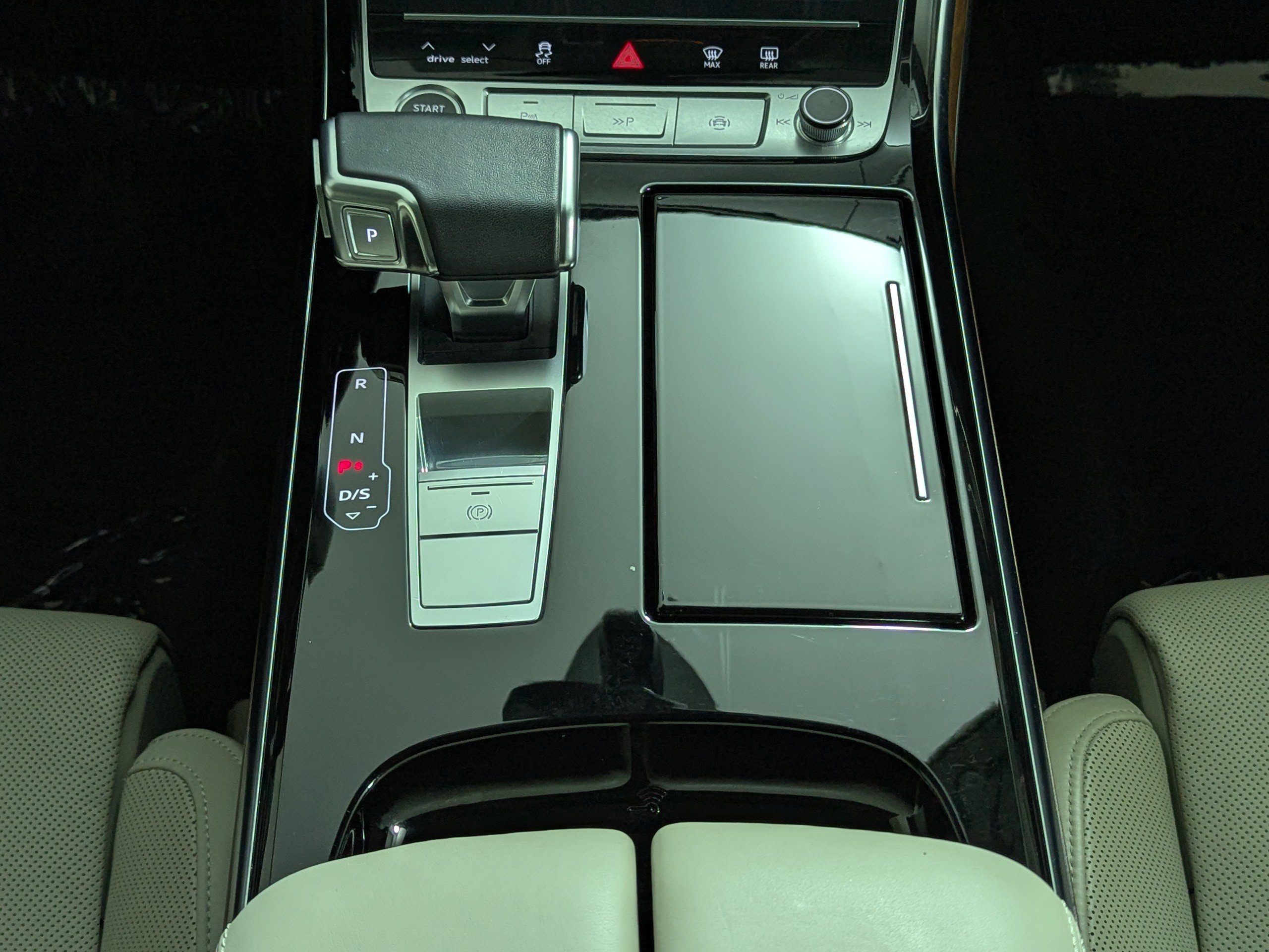Certified 2023 Audi A8 L 3.0T AWD/4WD image 17