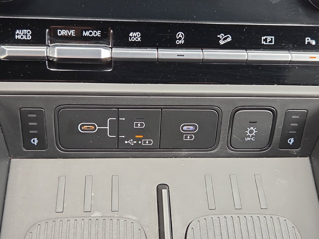 Used 2025 Hyundai Santa Fe Calligraphy AWD/4WD image 41