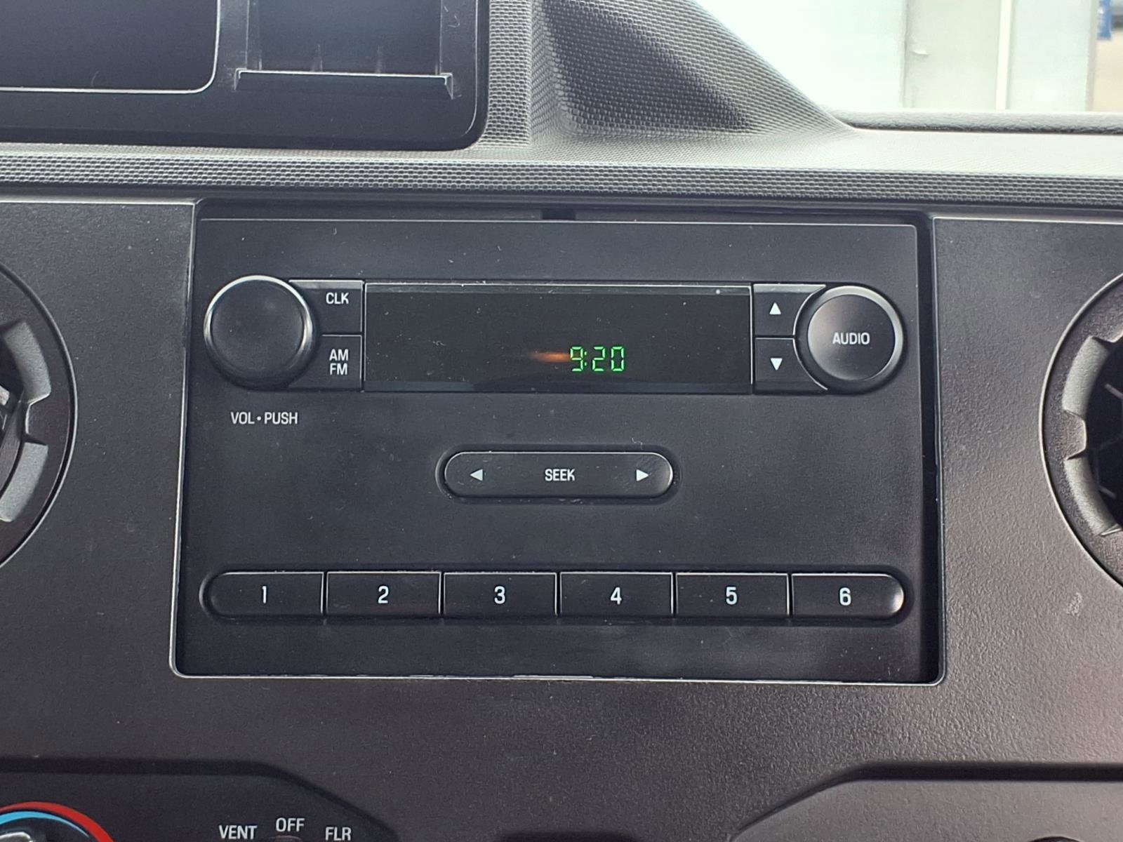 Used 2013 Ford E-350 and Econoline 350 XL image 6