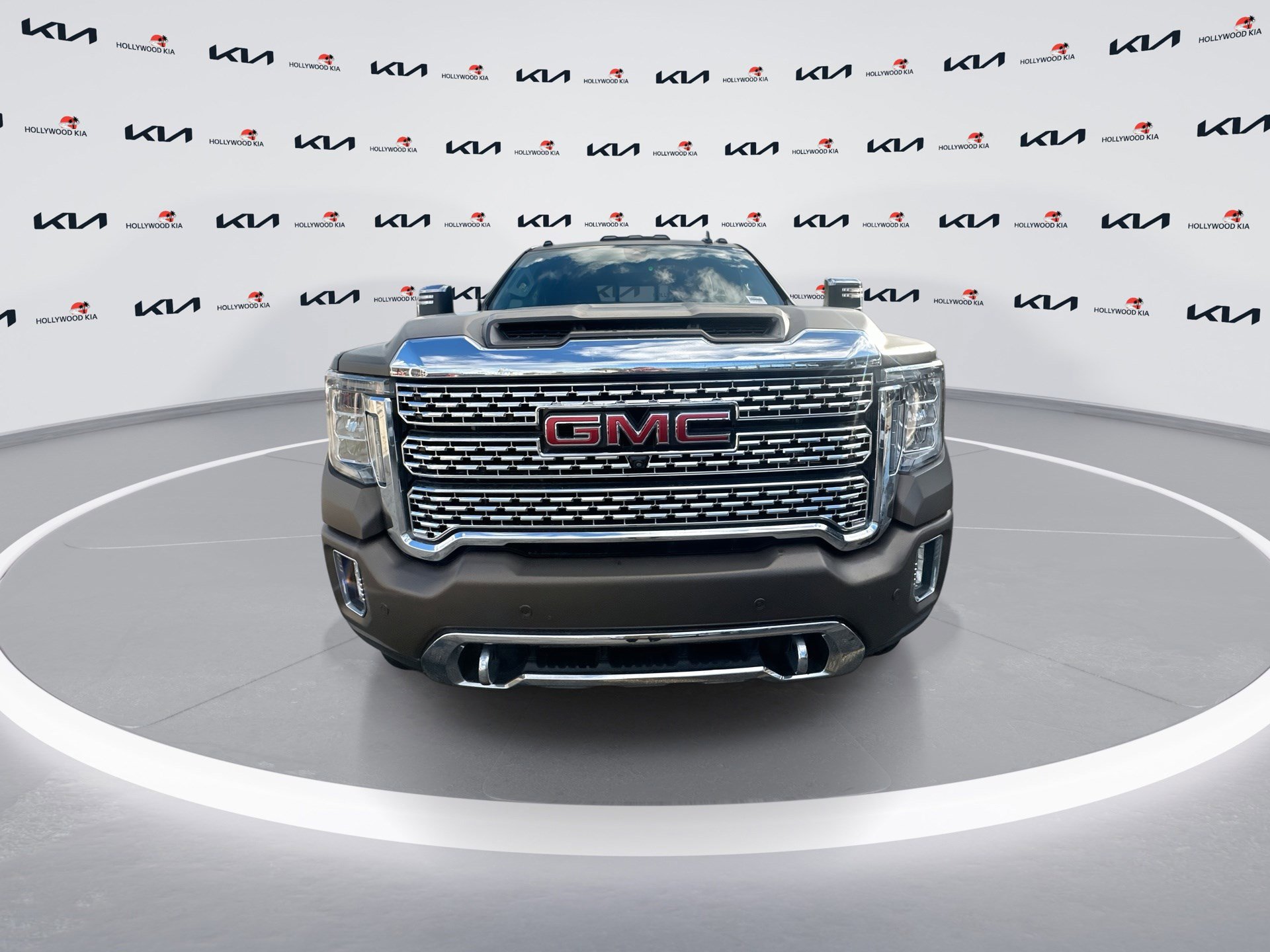 Used 2020 GMC Sierra 2500 Denali w/ Denali Ultimate Package image 3