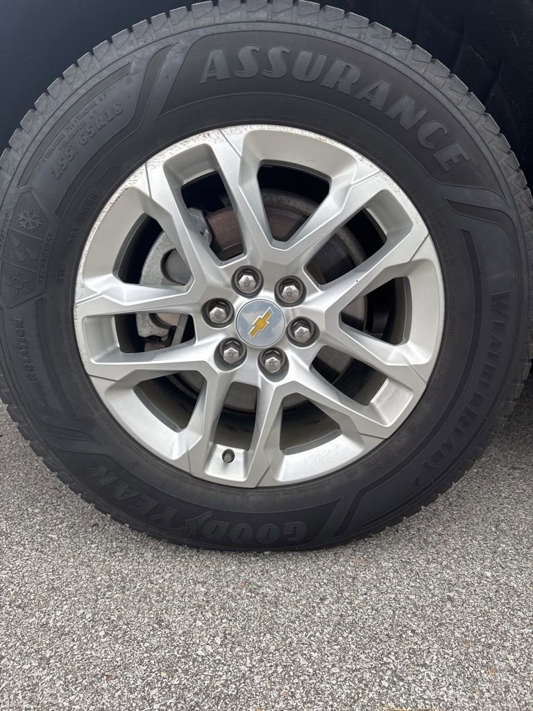 Used 2020 Chevrolet Traverse LT FWD image 5
